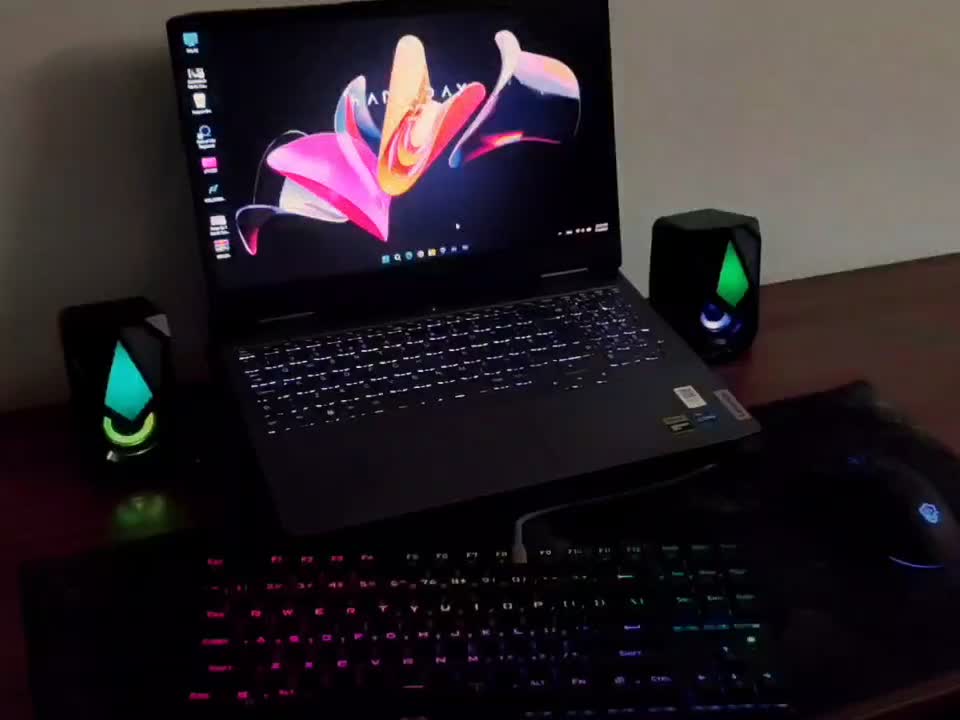 فروش لپ تاپ Lenovo LOQ|رایانه همراه|لاهیجان, قیام|دیوار