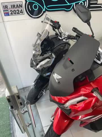ADV180cc در حد نو مشکی و قرمز 1404|موتورسیکلت|قائم‌شهر, |دیوار