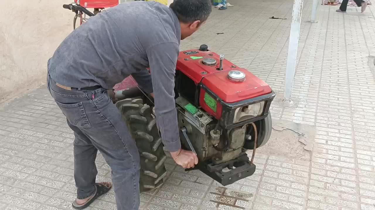 تیلر کشاورزی و باغبانی باکیفیت و قیمت مناسب|ماشینآلات صنعتی|رشتخوار, |دیوار