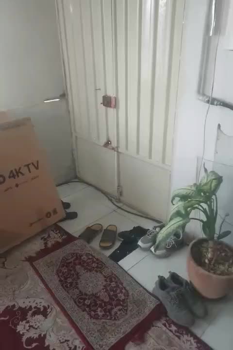 فروش طبقه اول درب اخر دوازده طبقه ابوذر A2|فروش آپارتمان|فولادشهر, A2|دیوار