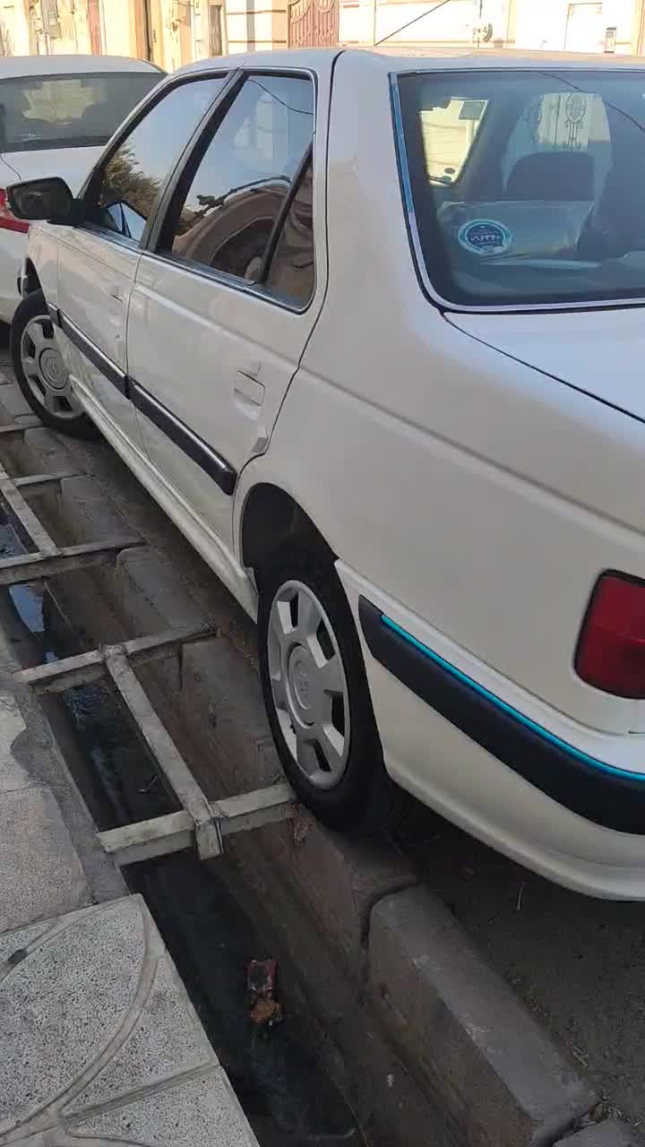 پژوپارس مدل 26/12/1402بدونه خطوخش|خودرو سواری و وانت|ری, شهرک نظامی|دیوار