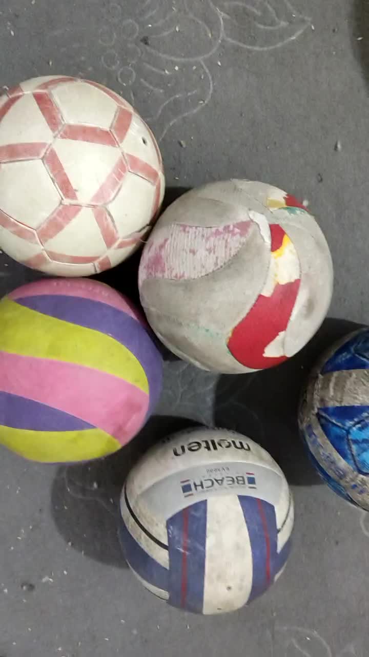 توپ فوتسال سه عدوعددتوپ والیبال بادوجفت دسکش فوتسا|ورزش‌های توپی|اهواز, کوی شهروند|دیوار