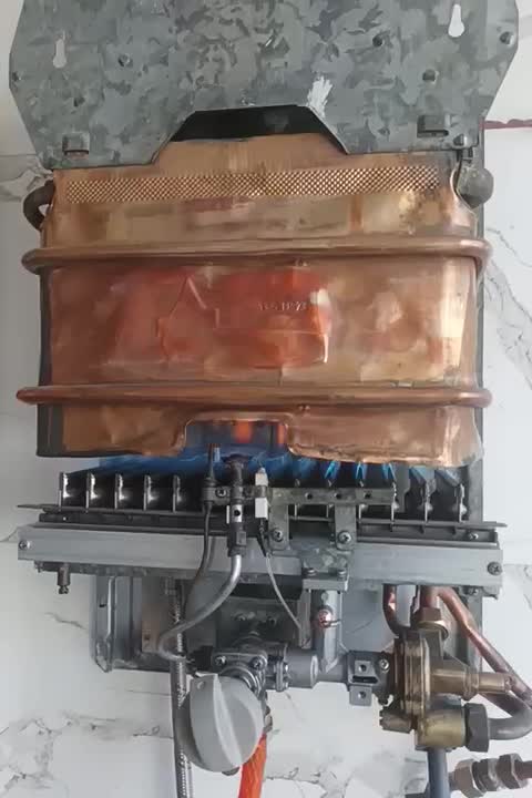 آبگرمکن دیواری بوتان مدل ۳۱۱۵|آبگرمکن، پکیج، شوفاژ|بومهن, |دیوار