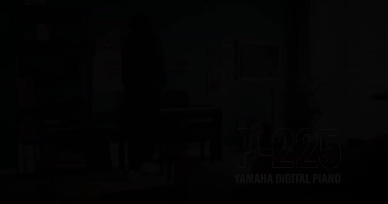 پیانو یاماها P225 با میز و صندلی (سفید و مشکی)|پیانو، کیبورد، آکاردئون|کرمانشاه, |دیوار