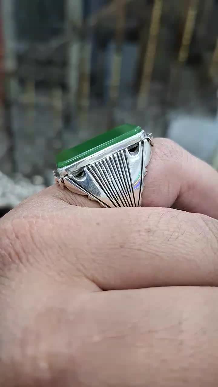 انگشتر نقره تمام دستساز با نگین یشم|جواهرات|ایلام, |دیوار