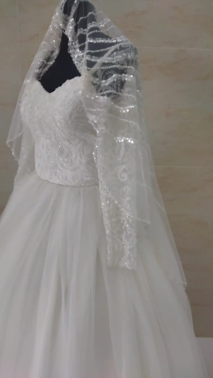 فروش لباس عروس تن پوش اول|لباس|آبیک, |دیوار