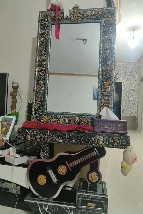 اینه|آینه|بندرعباس, |دیوار