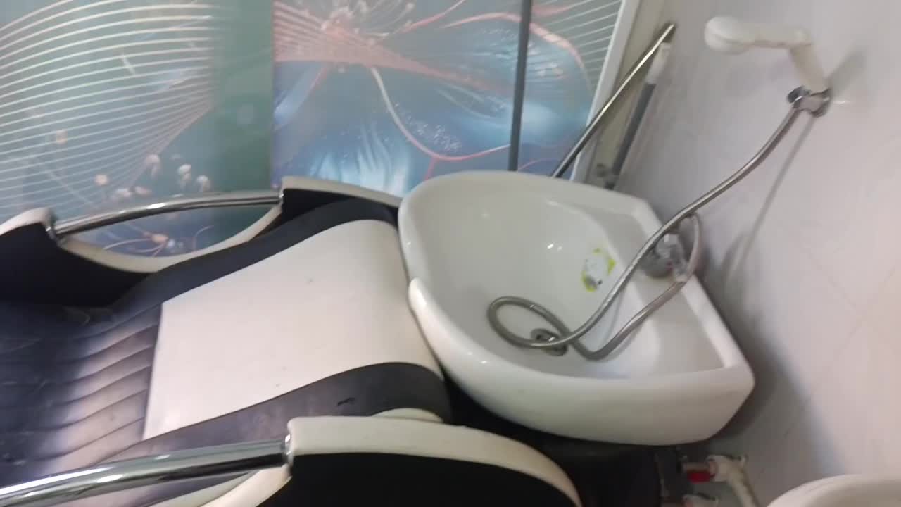 سر شور ارایشگاه|آرایشگاه و سالن‌های زیبایی|سبزوار, فقیه سبزواری|دیوار