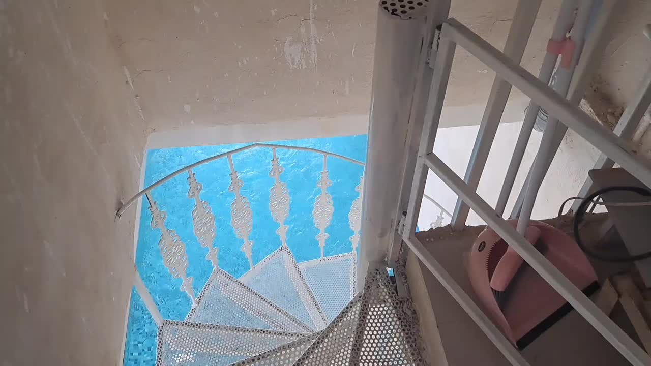 اجاره ویلا باغ با استخر سر پوشیده|اجارهٔ کوتاهمدت ویلا و باغ|خرمآباد, |دیوار