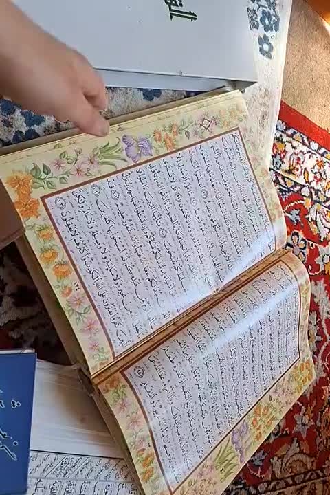 قرآن گلاسه عثمان طه و مفاتیح و گنج العرش|کتاب و مجله مذهبی|تهران, تهرانپارس غربی|دیوار