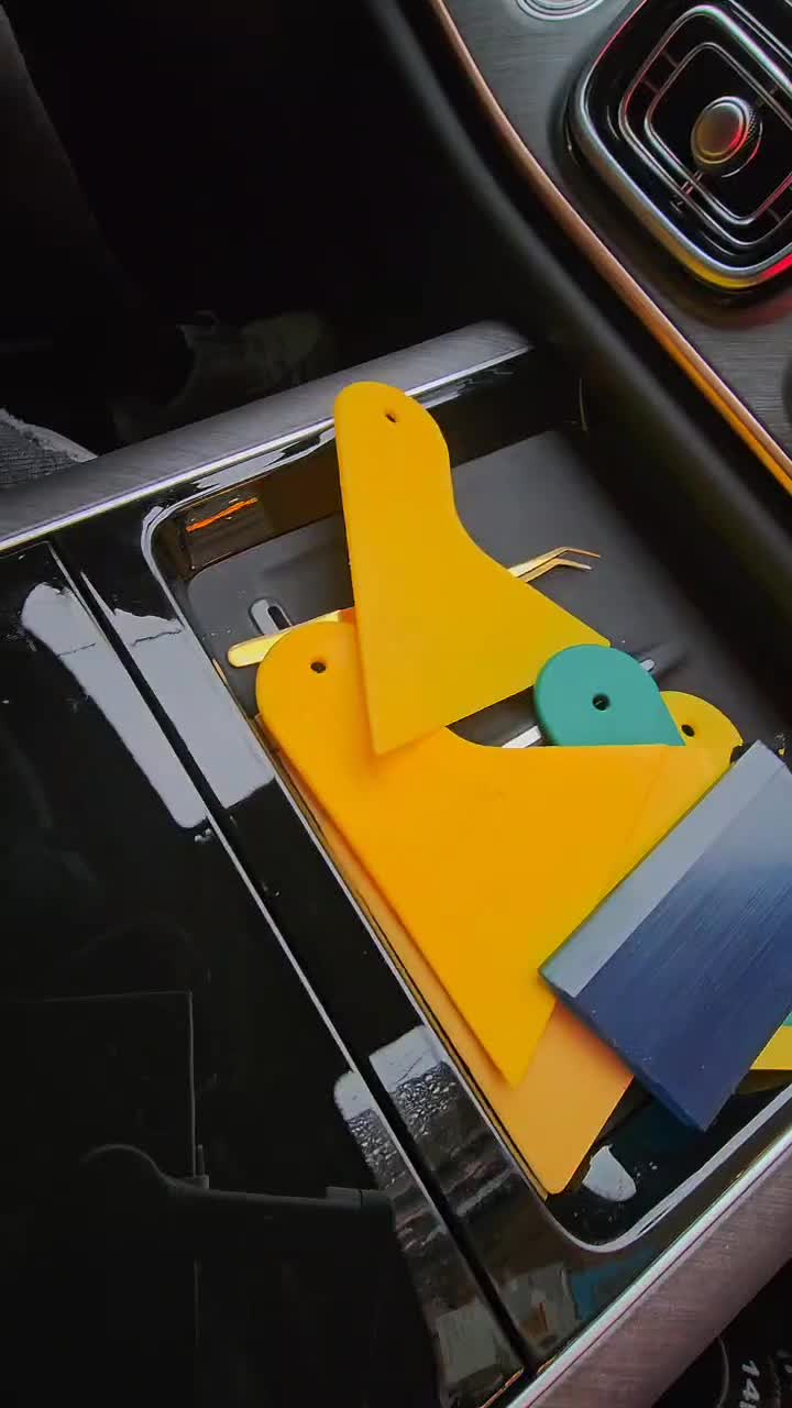 گلس محافظ داشبورد و کنسول ماشین خارجی|قطعات یدکی و لوازم جانبی|اصفهان, سرتاوه|دیوار