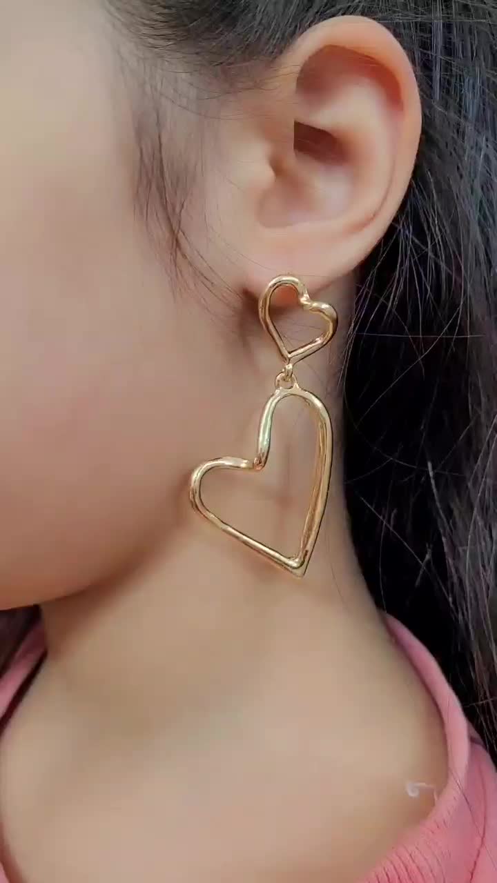 گلی بدلیجات کادویی و اسپرت دخترونه و پسرونه|بدلیجات|اسلامشهر, شهرک قائمیه|دیوار