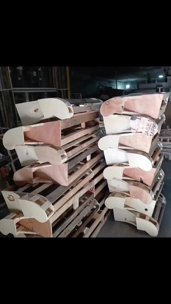 مبلمان راحتی جلومبلی عسلی|مبلمان خانگی و میز عسلی|پرند, فاز ۶|دیوار