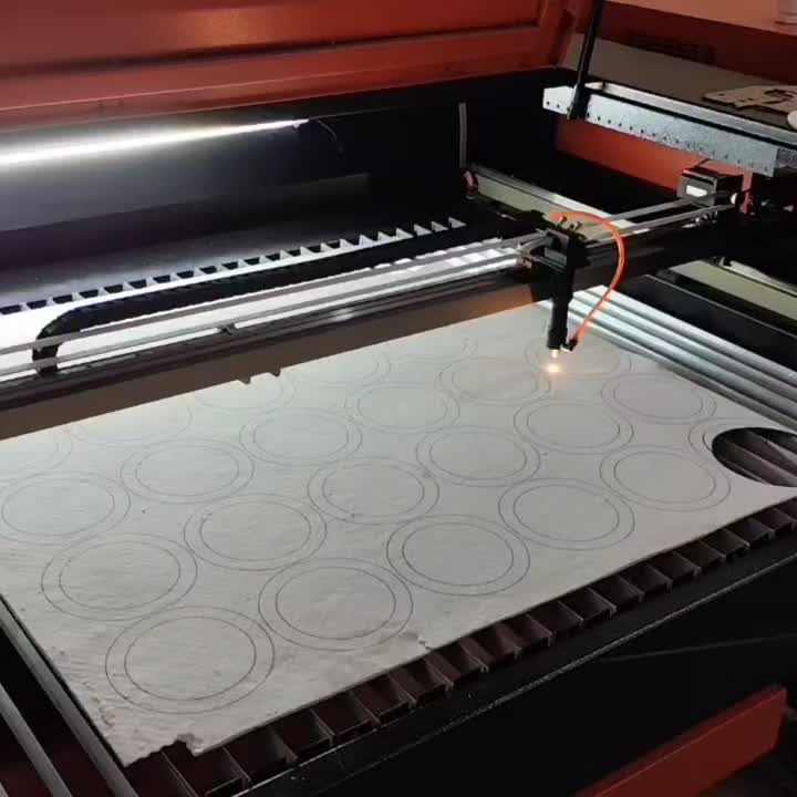 برش غیر فلزات و حکاکی روی فلزات و غیر فلزات|عمده‌فروشی|اصفهان, شهرک مهدیه|دیوار