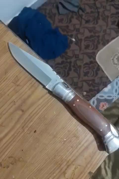 چاقو آمریکایی|کوهنوردی و کمپینگ|فلاورجان, |دیوار