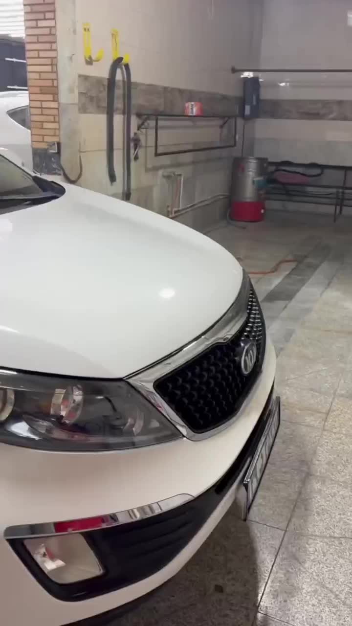 نصب شیشه دودی تخصصی درب محل|خدمات موتور و ماشین|قدس, شهر‌قدس|دیوار