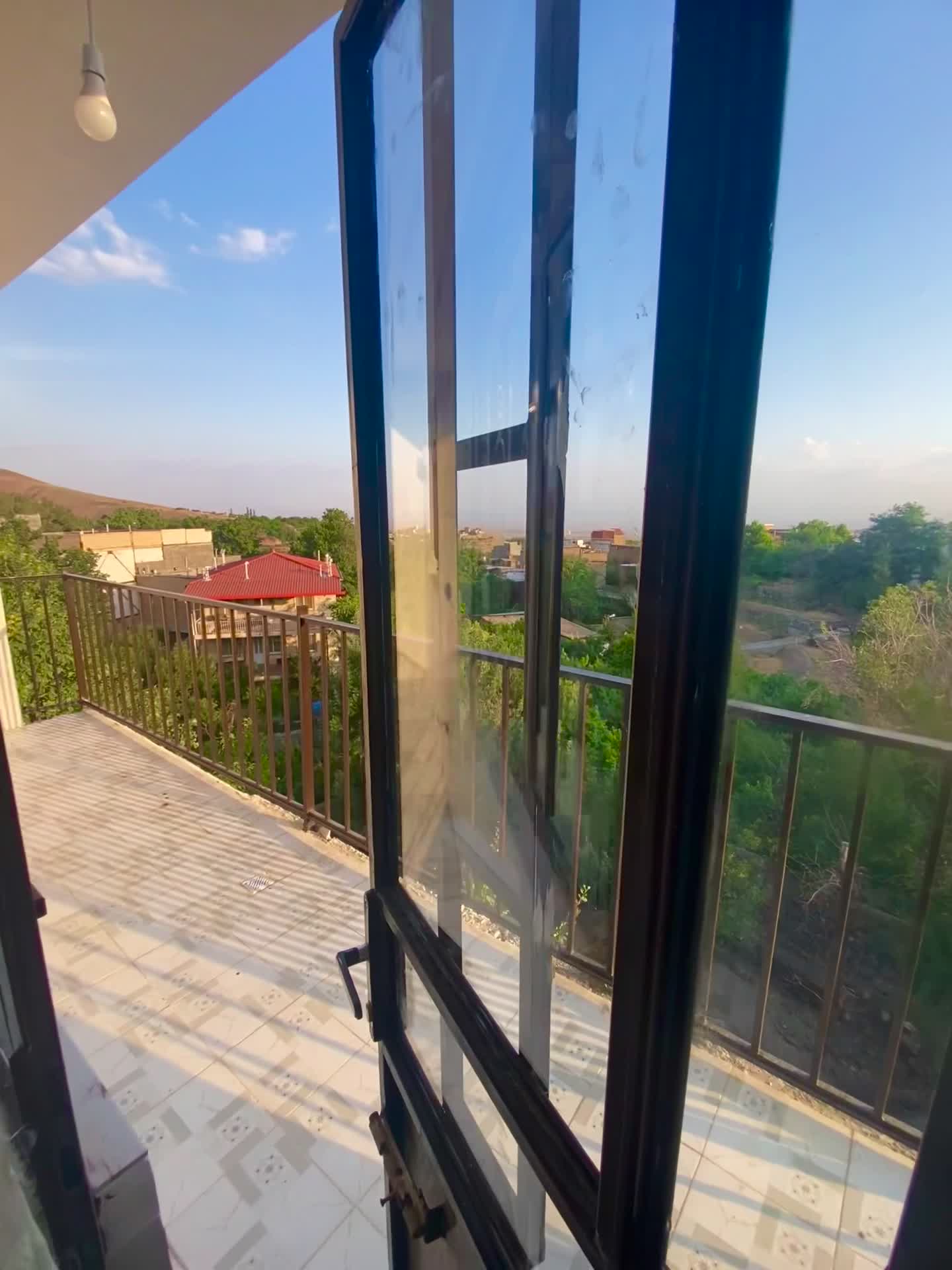 سوییت‌نوساز۱۴۰۴ دربست پارکینگ۱دقیقه تا آبشار درود|اجارهٔ کوتاه‌مدت ویلا و باغ|نیشابور, باغرود|دیوار