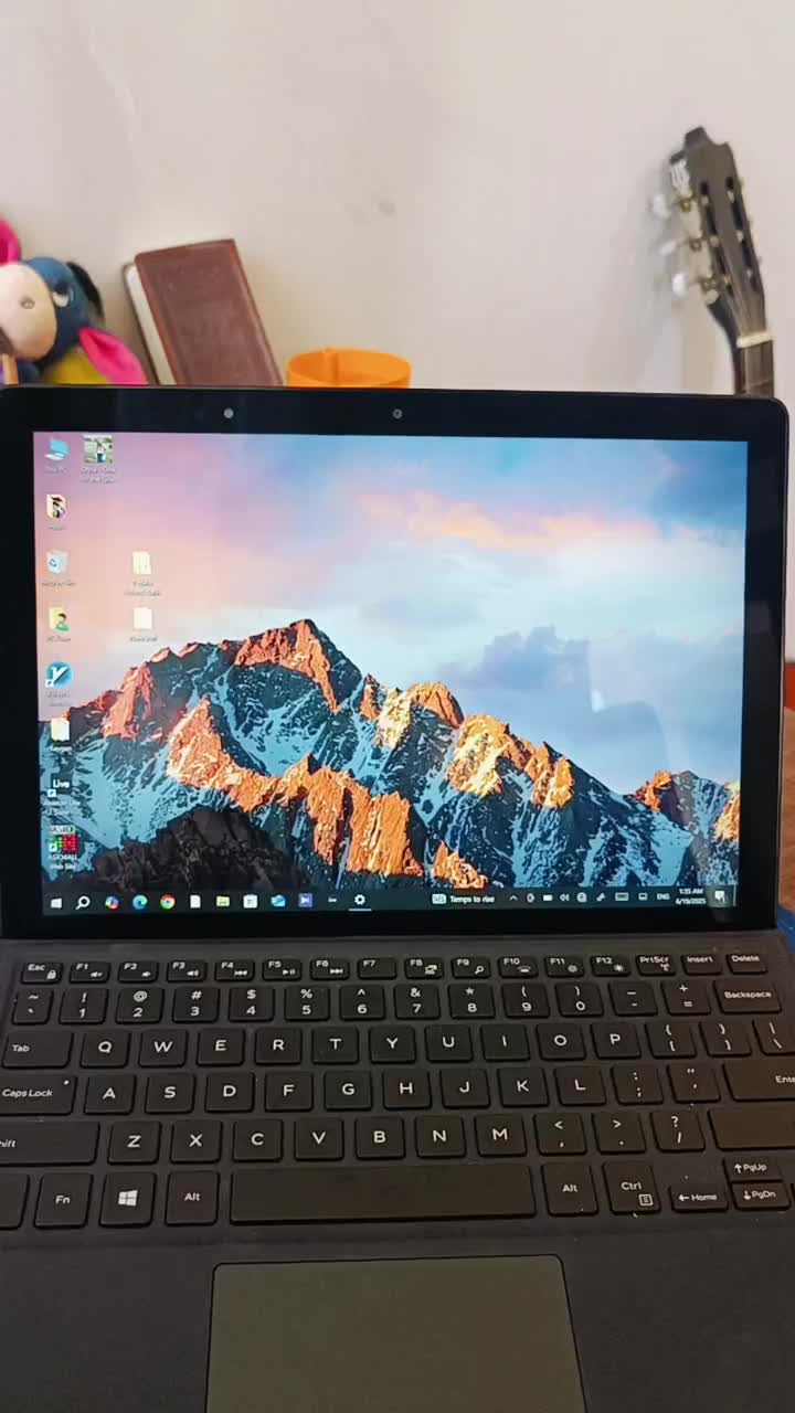 لپتاپ سورفیس DeLL تبلت شوLTE core i5 8th - 8/256Gb|رایانه همراه|ارومیه, |دیوار