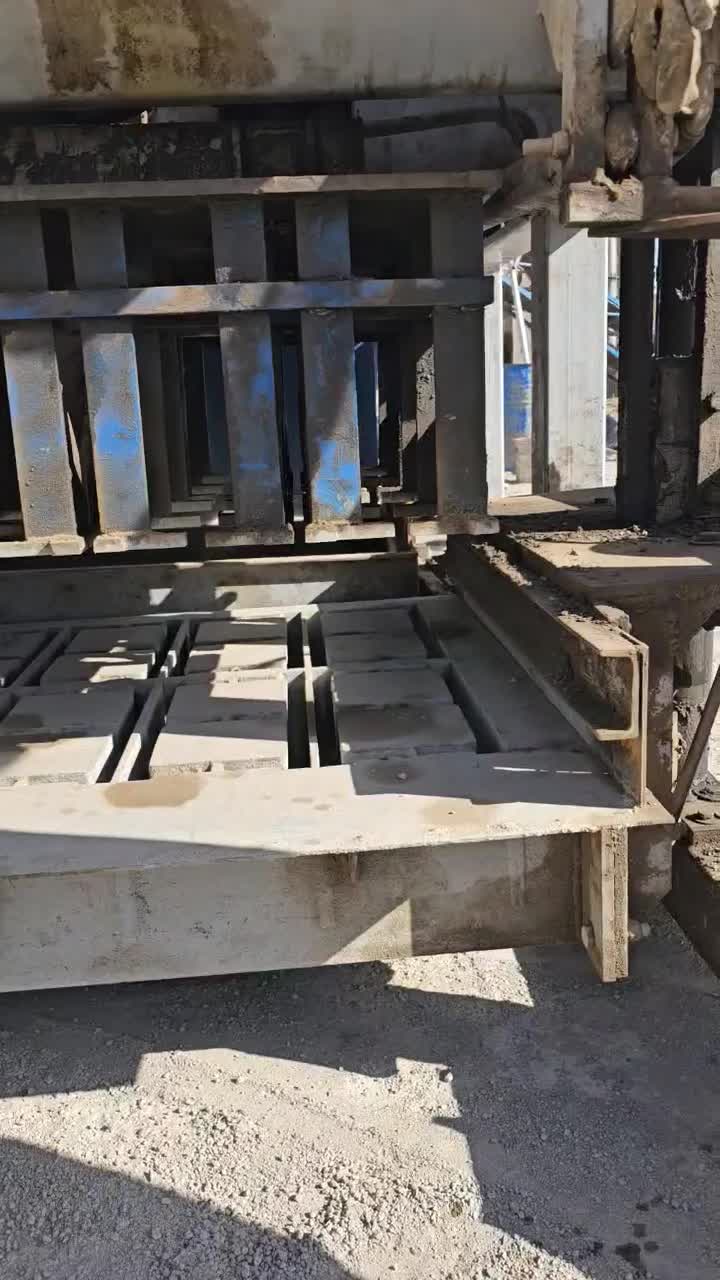 دستگاه بلوک تمام اتومات خودران|ماشینآلات صنعتی|کرج, شیخ آباد|دیوار