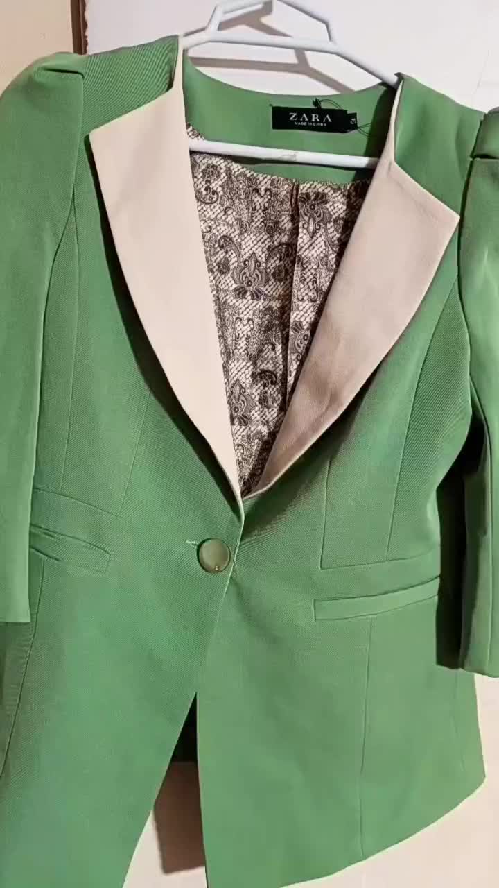 لباس|لباس|مراغه, |دیوار