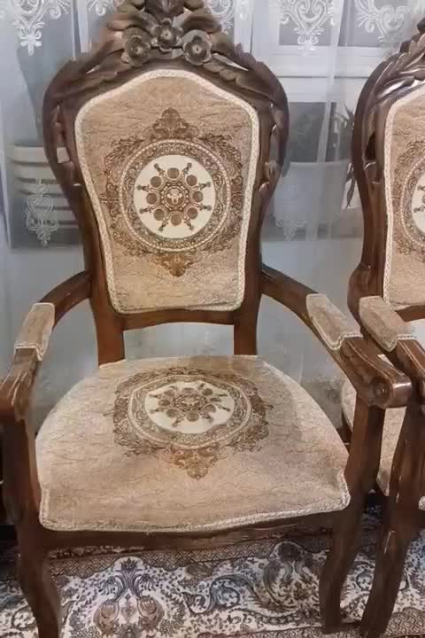 مبل سلطنتی۹نفره چوب گردو|مبلمان خانگی و میز عسلی|مرند, |دیوار