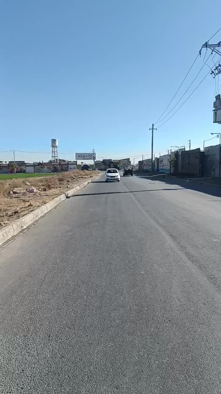 ساینا مدل 98تصادفی (روشن حرکت) تصادفی|خودرو سواری و وانت|مشهد, خین عرب|دیوار