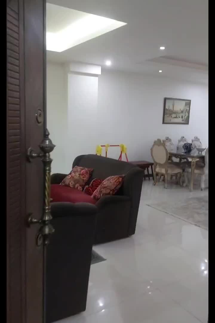 واحد 210 متری، طبقه اول، فروش و معاوضه|فروش آپارتمان|اهواز, گلستان|دیوار