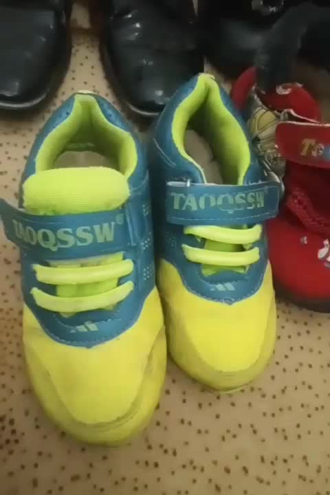 کفش|کفش و لباس بچه|ایلام, |دیوار