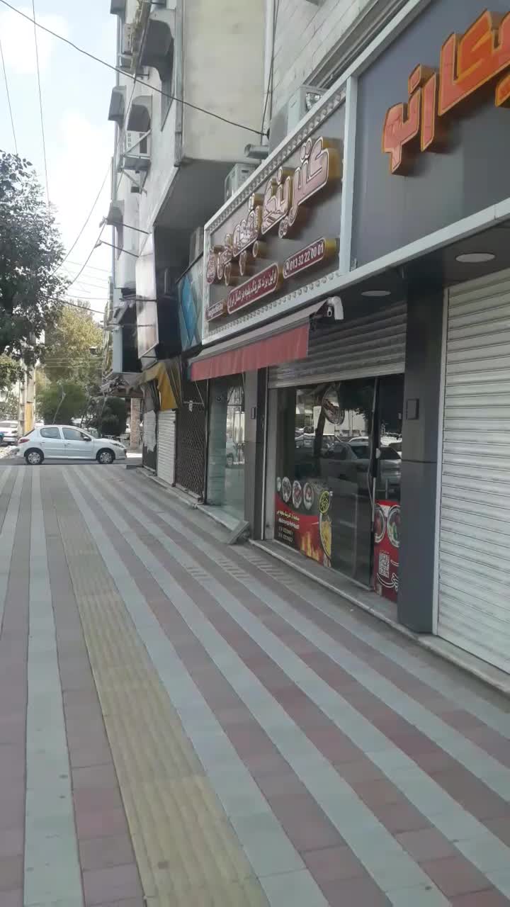 اجاره مغازه۲۵متری۱۵متربالکن دورفلکه لاکانی رودباری|اجارهٔ مغازه و غرفه|رشت, رودباری|دیوار