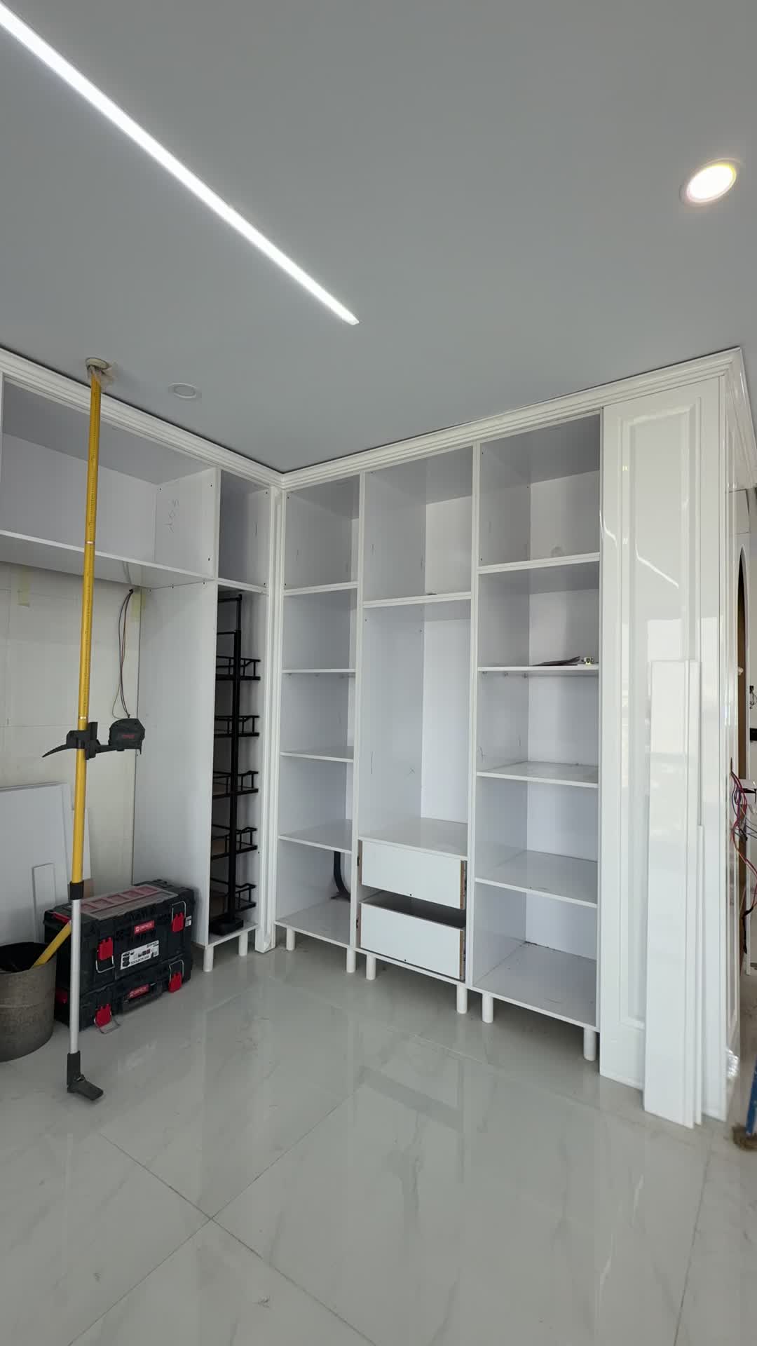 نصاب کابینت ( متری)|خدمات پیشه و مهارت|تهران, شهرک پاسداران|دیوار