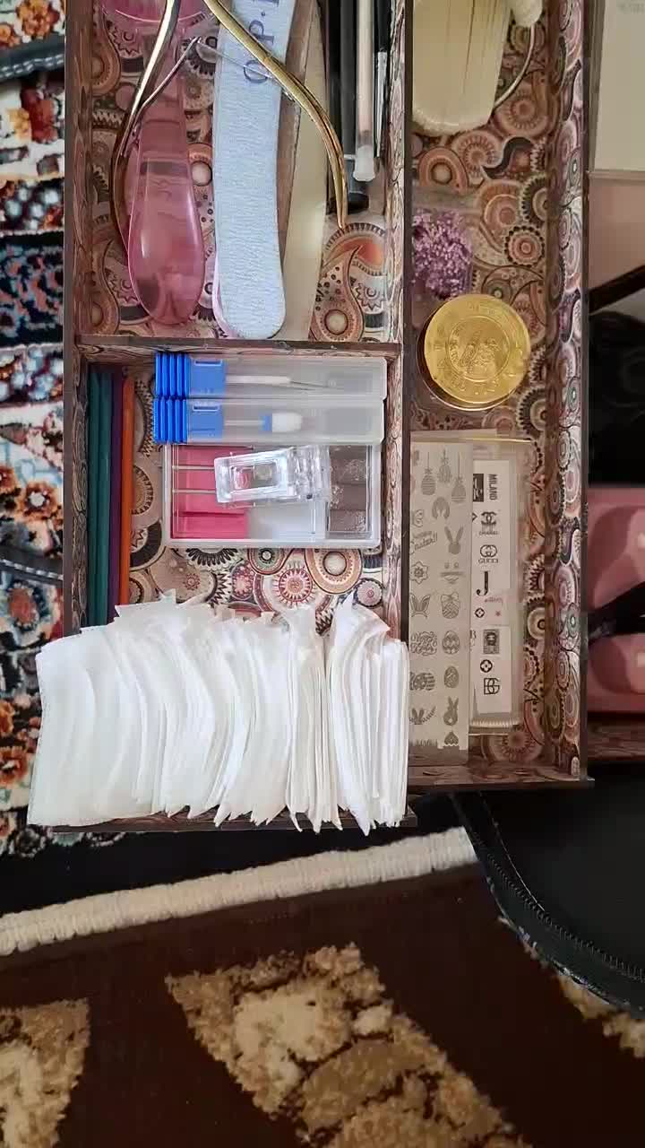 وسایل کامل کاشت ناخن|آرایشی، بهداشتی، درمانی|اصفهان, مارچین|دیوار