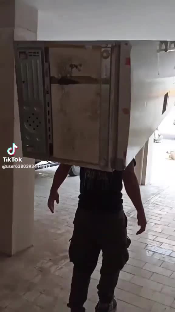 اتوبارمسعودجهت حمل ونقل اثاثیه منزل درخدمت شماست|خدمات حمل و نقل|رشت, توشیبا|دیوار