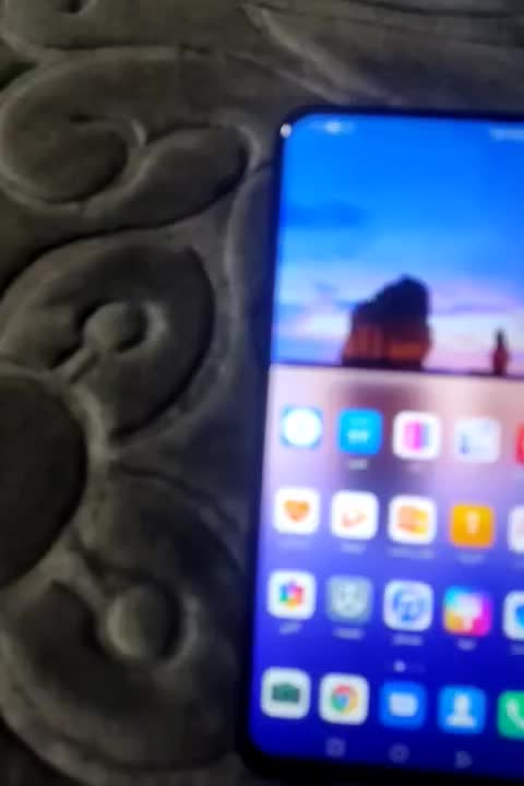 Y9s...گوشیه کمیاب و استثنایی|موبایل|ماهدشت, |دیوار