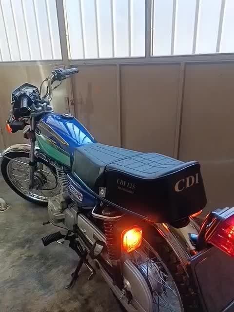 موتورهندا125|موتورسیکلت|رشت, معلولین|دیوار