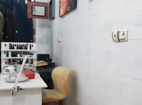 وسایل آرایشگاه|آرایشگاه و سالن‌های زیبایی|اهواز, سیصد دستگاه|دیوار