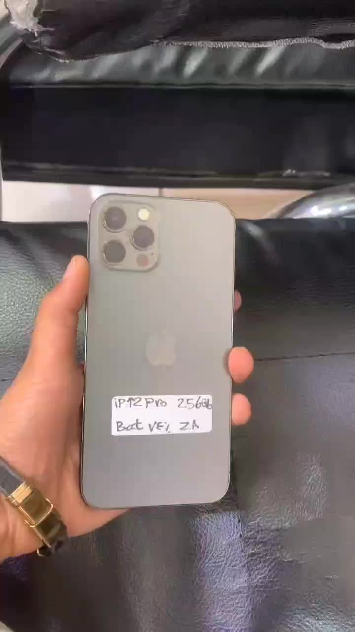 iPhone 12 pro|موبایل|کاشمر, |دیوار