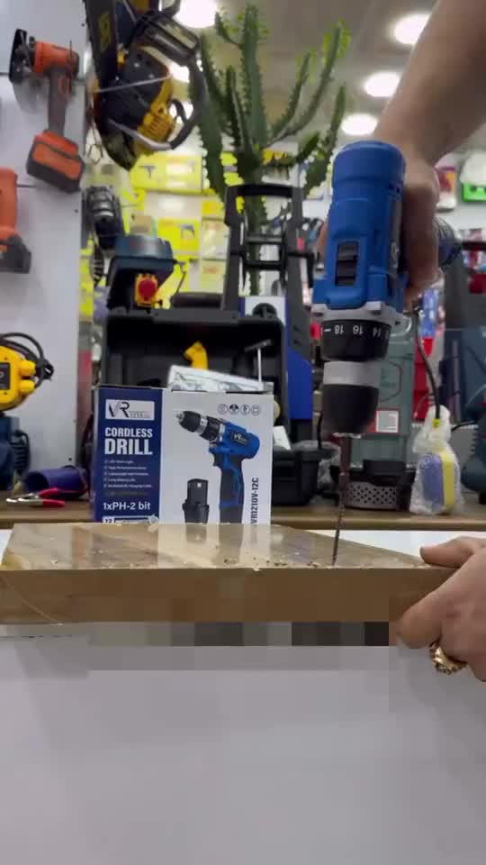 دریل شارژی رویال مدلRM24/دیوار رو به زانو در میاره|ابزارآلات|برازجان, |دیوار