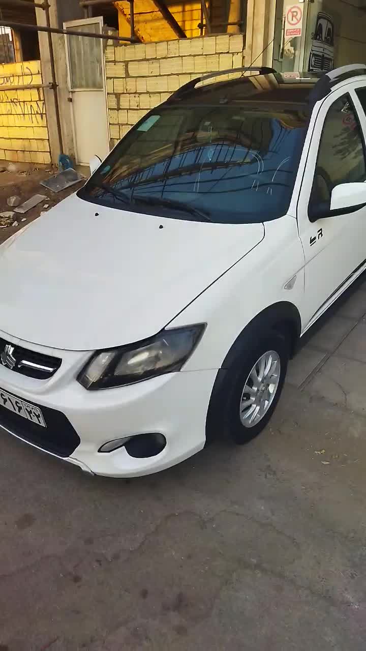 کوییک آر مدل 1400 سفید بدون رنگ|خودرو سواری و وانت|کاشان, فاز ۲ ناجی آباد|دیوار