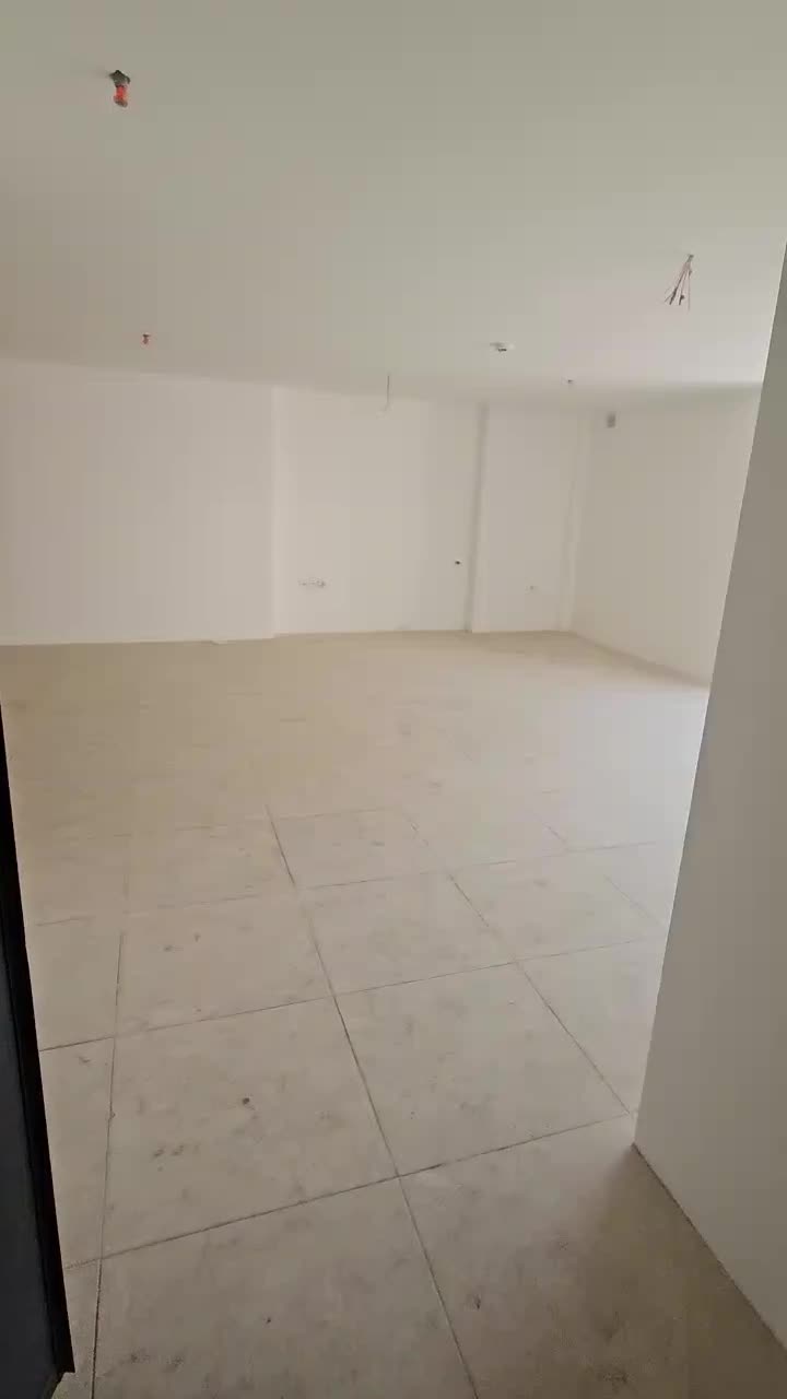 آپارتمان ۱۴۰ متری / کلید اول / زرهی باغ حوض|فروش آپارتمان|شیراز, زرهی|دیوار