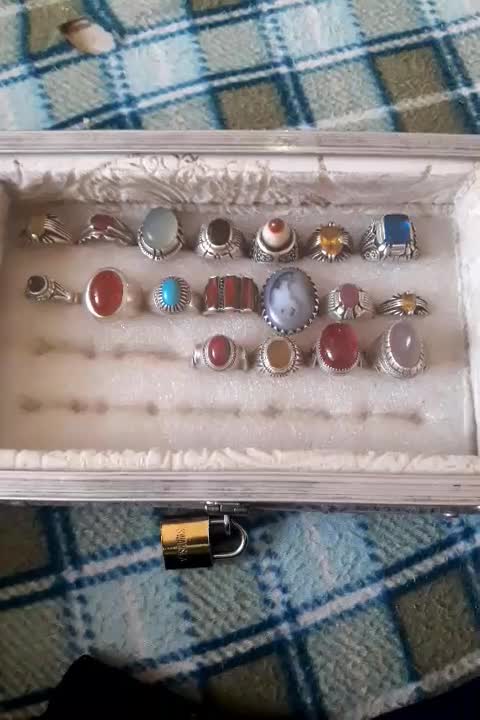 انگشتر نقره|کلکسیون اشیاء عتیقه|ابهر, |دیوار