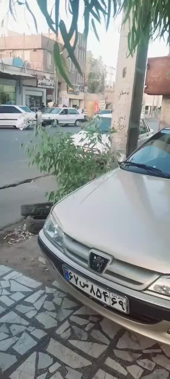 پارس۸۲|خودرو سواری و وانت|زاهدان, |دیوار