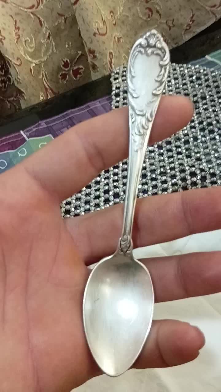 قاشق|کلکسیون اشیاء عتیقه|میاندوآب, |دیوار