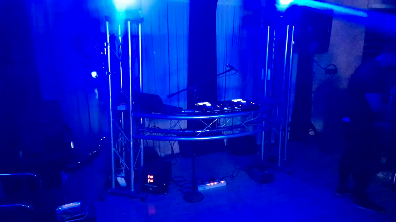 دیجی و موزیک لایو|خدمات پذیرایی، مراسم|اصفهان, دانشگاه اصفهان|دیوار