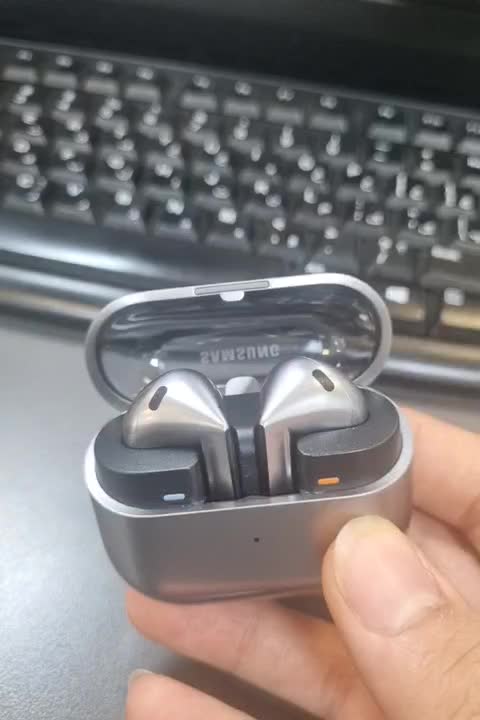 گلگسی بادز ۳ galaxy buds 3|لوازم جانبی موبایل و تبلت|تهران, قبا|دیوار