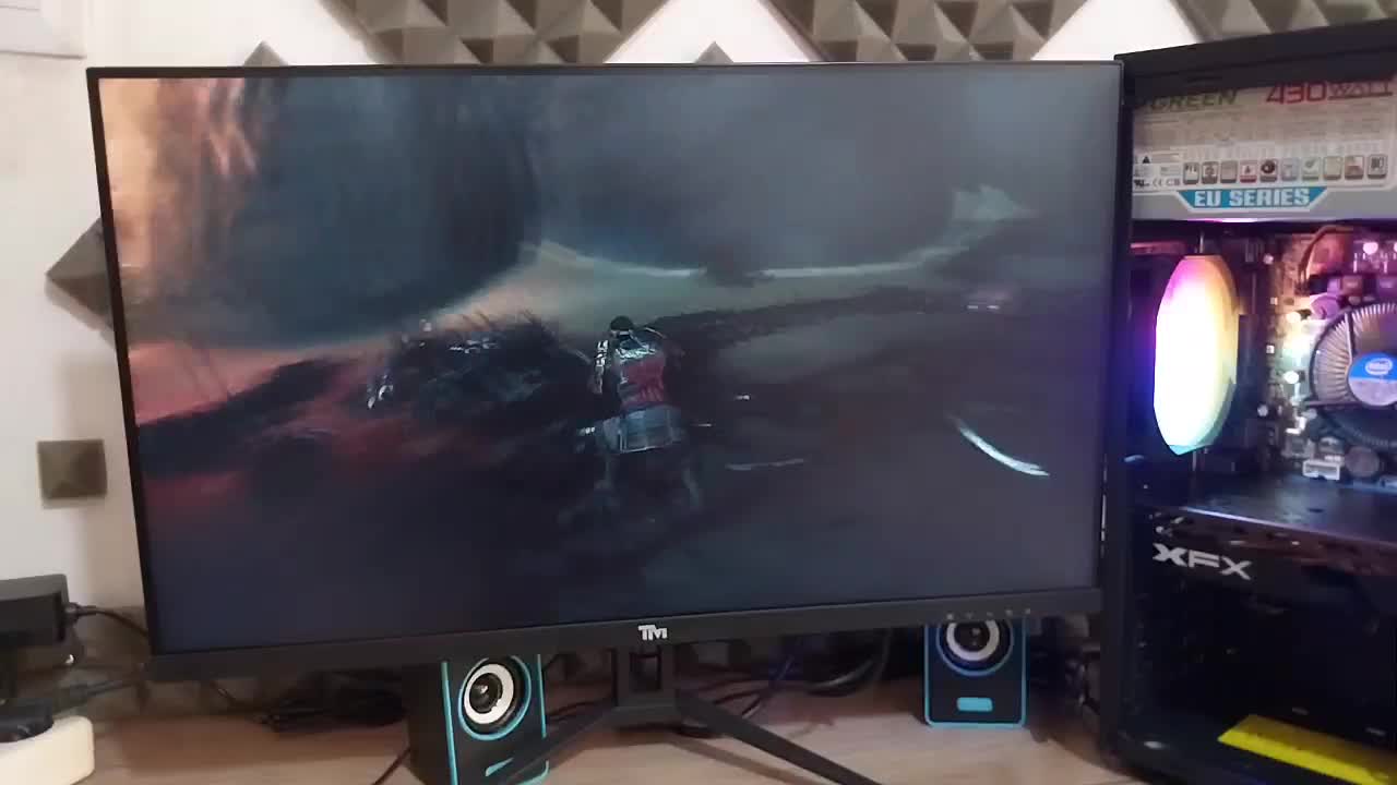 کیس گیمینگ/ 16گیگ رم/گرافیک RX580/گیم سنگین روز|رایانه رومیزی|قرچک, |دیوار