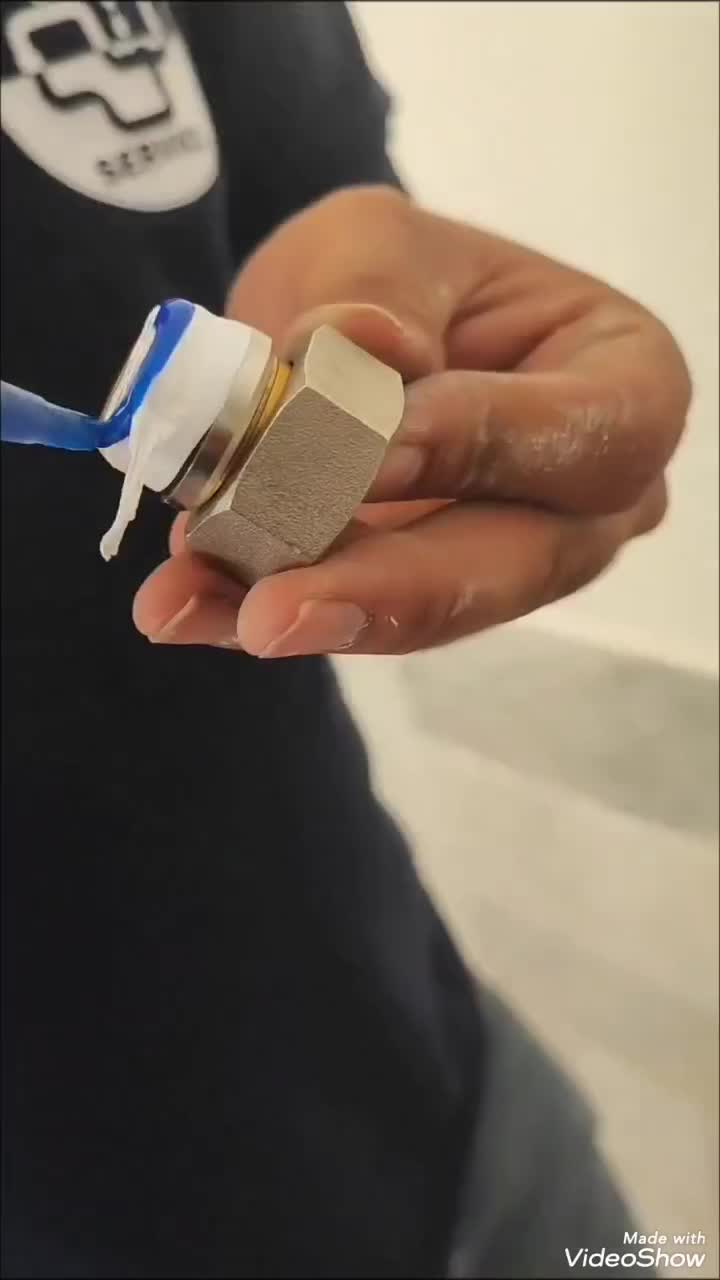 لوله کش نصب تعمیرات پمپ تانک مخزن رادیاتورشیرآلات|خدمات پیشه و مهارت|اصفهان, برازنده|دیوار