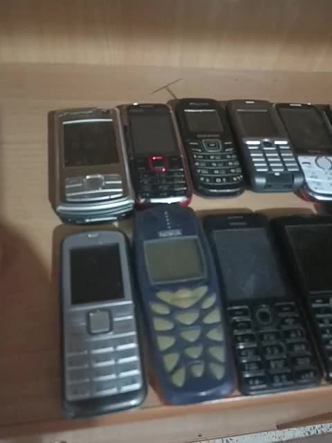 گوشی های موبایل کلکسیونی|موبایل|لنجان, |دیوار