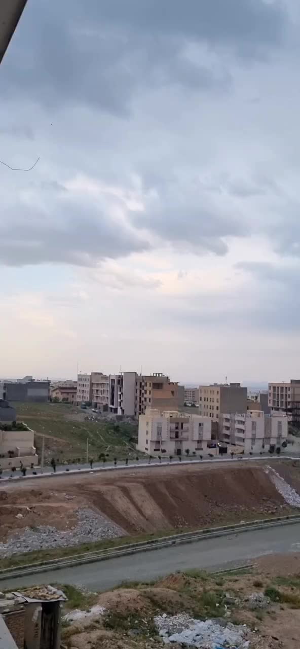 مرجع تخصصی زمین ویلایی و اپارتمانی شهرجدید مهستان|فروش زمین و ملک کلنگی|هشتگرد, فاز ۲ مهستان|دیوار