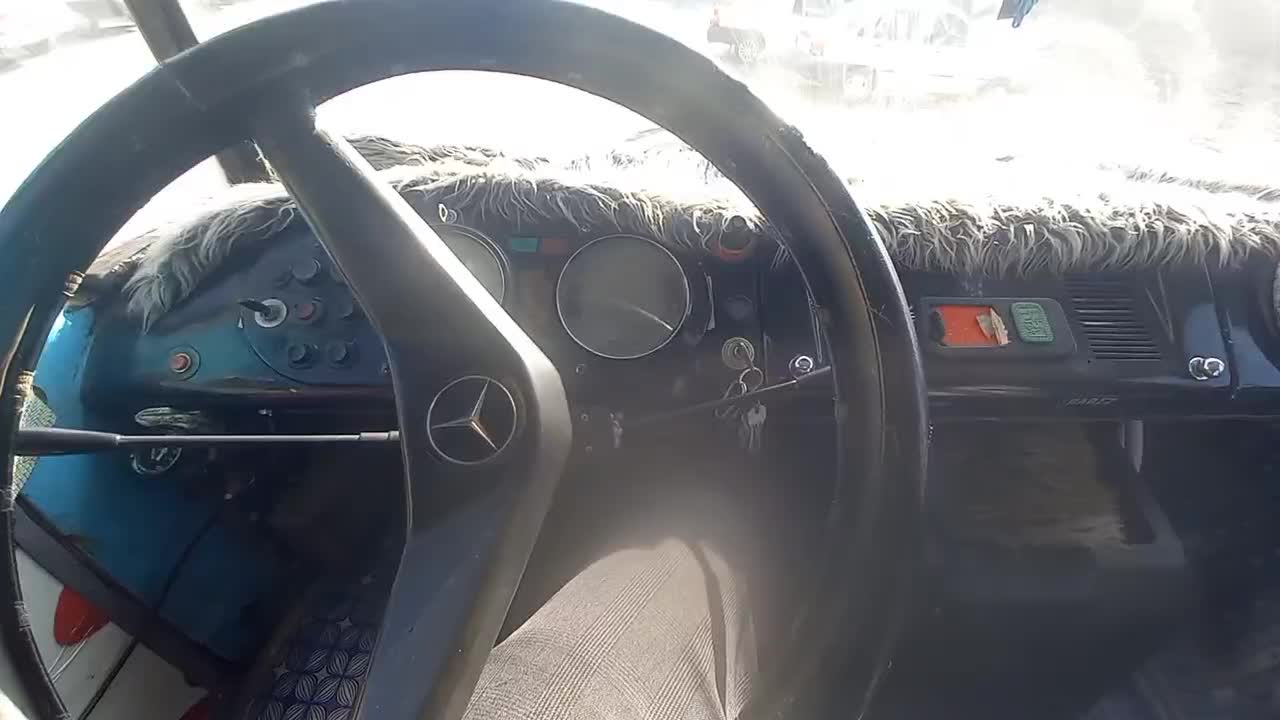 مینی بوس بنز۶۳ خیلی عالی|خودرو سنگین|شاهین‌شهر, نسیم ۵|دیوار