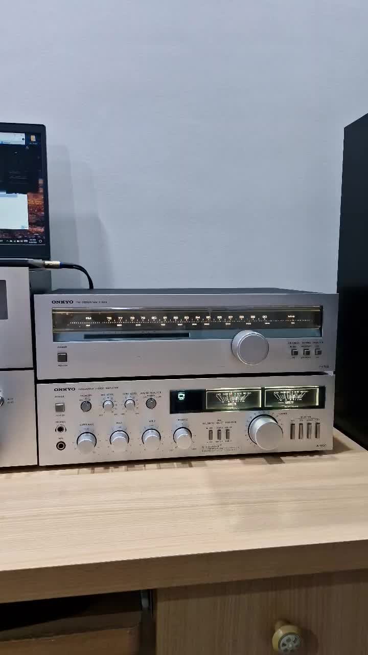 آمپ تیونر انکیو  onkyo a-7900 و t-7700|سیستم صوتی خانگی|تهران, فلسطین (میدان انقلاب)|دیوار